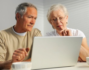 seniors researching insurance